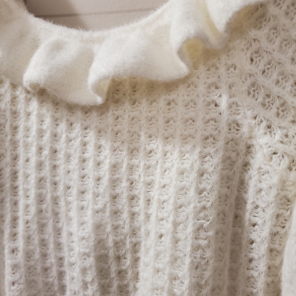 Anthropologie - White Ruffle Boat Neck Knit Sweater- Size M - Picture 6 of 9